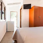 منتجع Cilento Dreams Village *